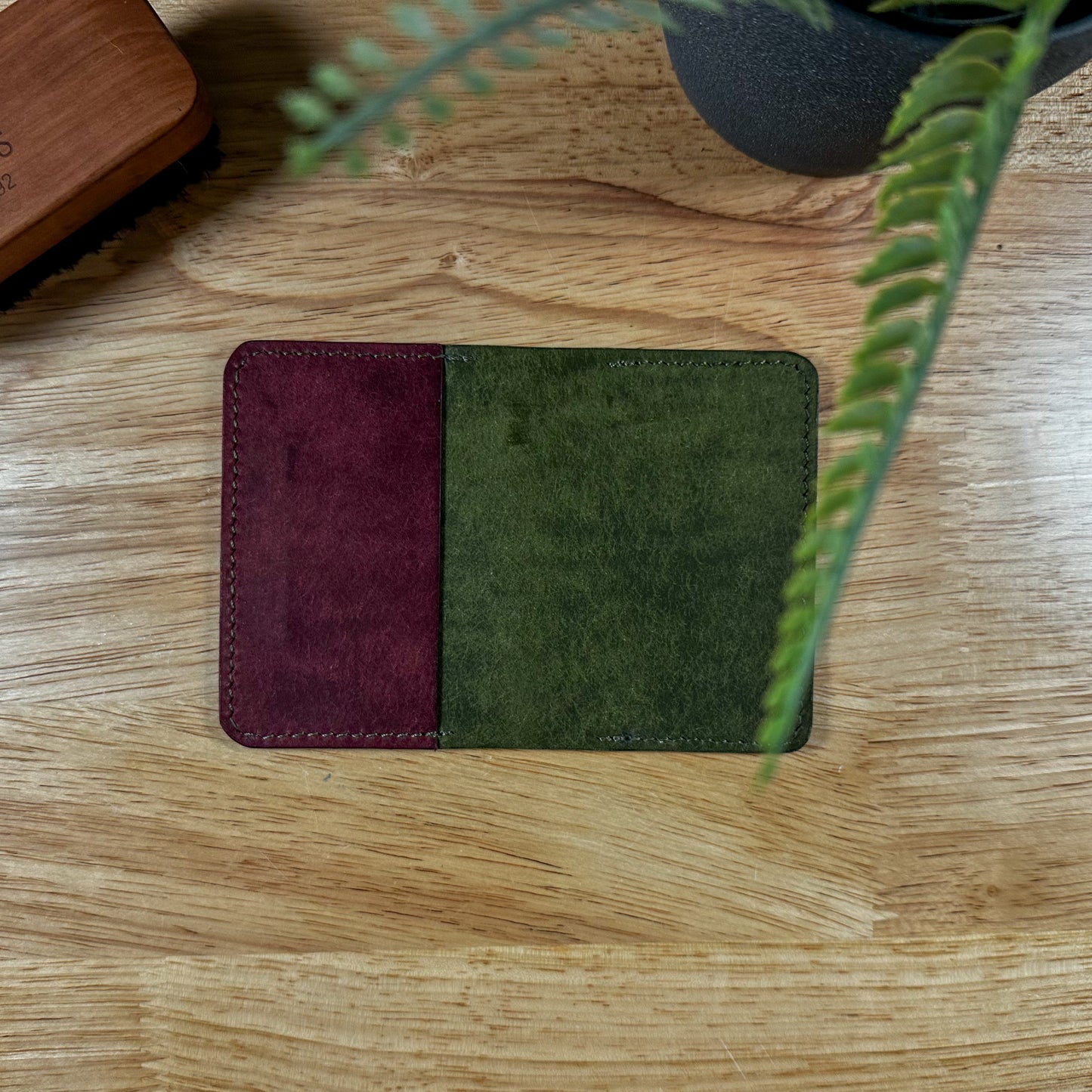 WYTCH Minimal 4 Pocket Bi-Fold Wallet